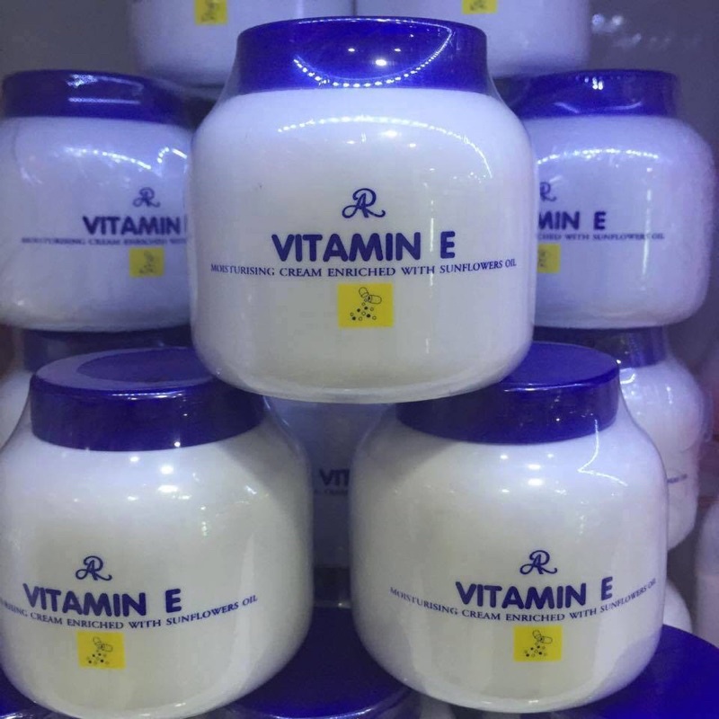 Kem Vitamin E Nắp Xanh Thái Lan Chính Hãng