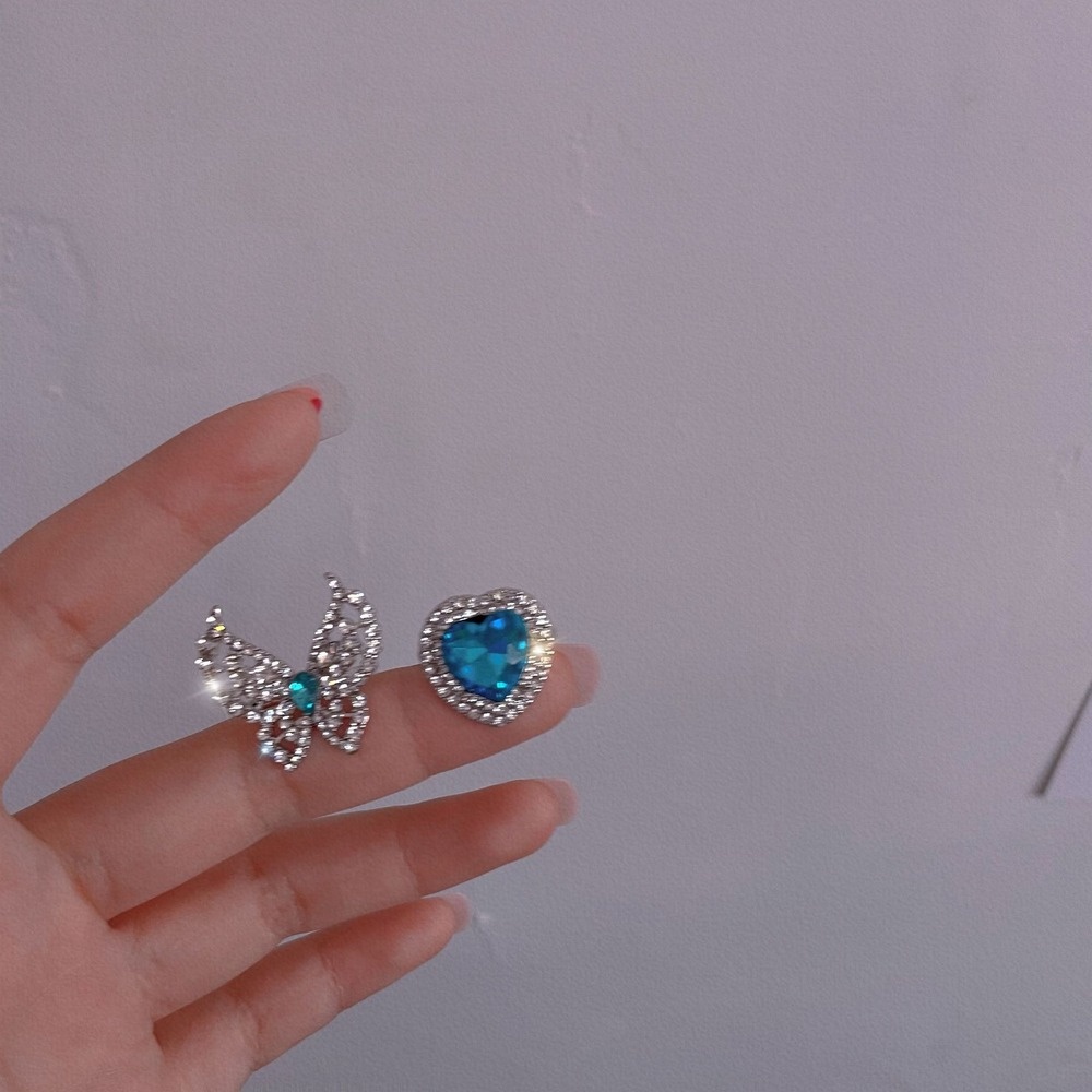 Nhẫn Đính Đá Zircon Hình Trái Tim Siêu Lấp Lánh Thời Trang Cho Nữ