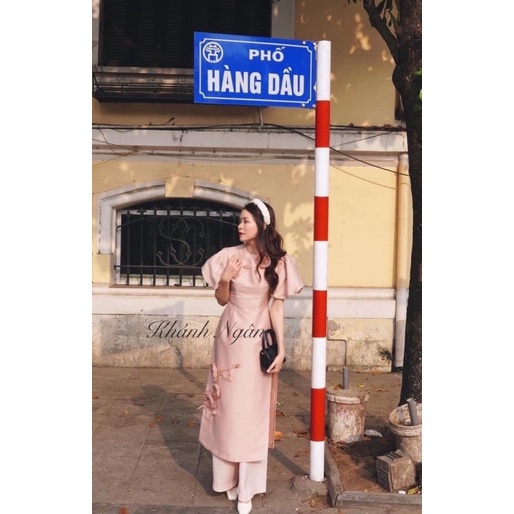 Áo dài cách tân tay bồng hoa đính kết sang trọng nhẹ nhàng chất liệu tafta