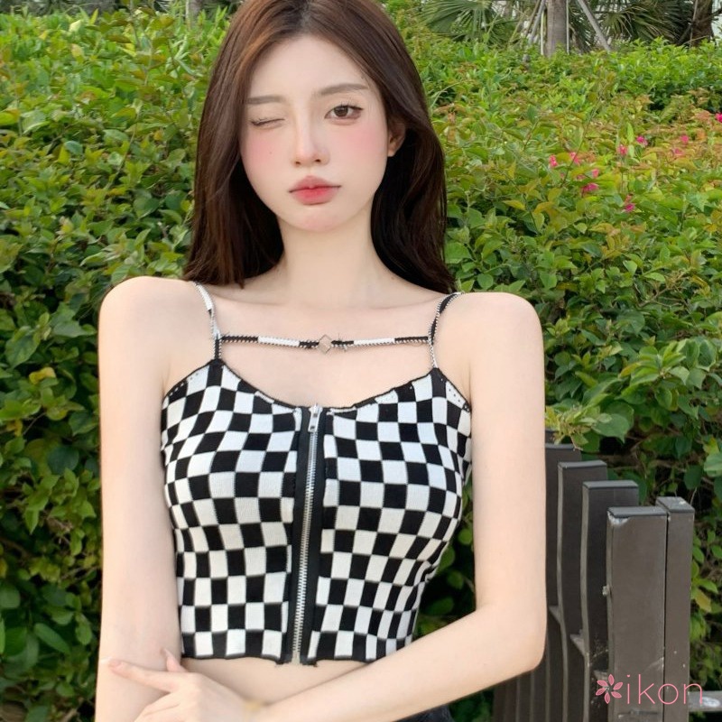 Áo Croptop Dệt Kim Hoạ Tiết Kẻ Sọc Phối Khoá Kéo Thiết Kế Quyến Rũ