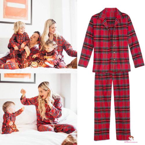 Bộ đồ ngủ pijama gia đình chủ đề Giáng Sinh độc đáo