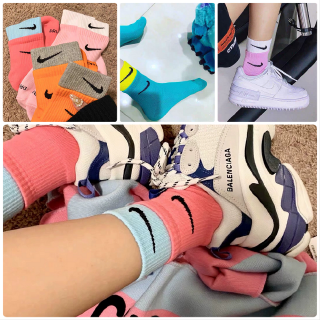 Tất Vớ Cổ Cao Nike Hai Lớp Màu Unisex Tất Vớ Cổ Cao Hai Màu Kết Hợp Tất Vớ Thể Thao Nam Nữ