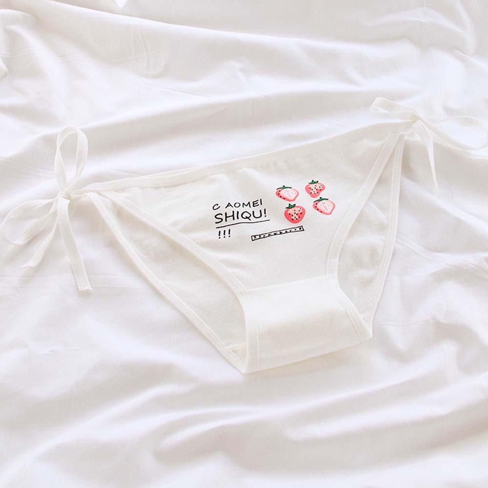 Quần Lót Nữ Họa Tiết Dâu Tây Phong Cách Lolita