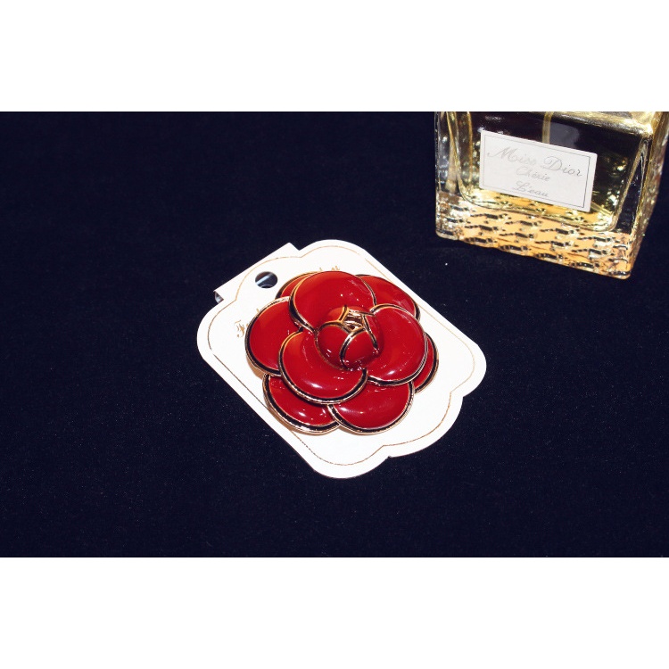 Ghim cài áo hình hoa trà thời trang dành cho nữ