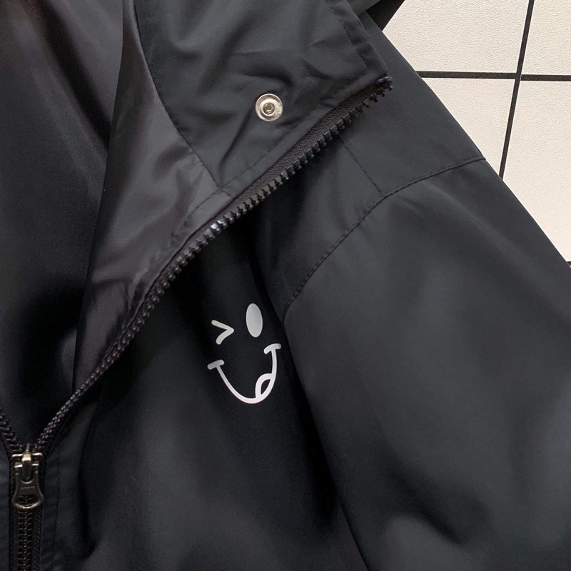 Áo Khoác Dù Jacket Dù Form Rộng Khóa Kéo Thêu Logo Mặt Cười Ulzzang Unisex