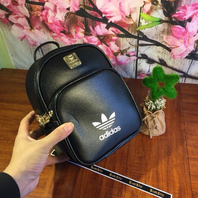 Túi đeo addidas và fila