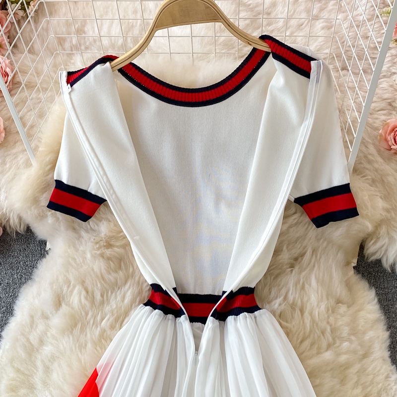 #1036  Đầm tay ngắn cổ tròn 2 màu đủ size mix phần váy dưới siêu đẹp