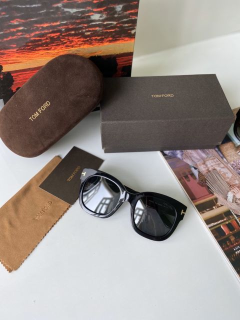 💋KÍNH MÁT TOMFORD💋TF613