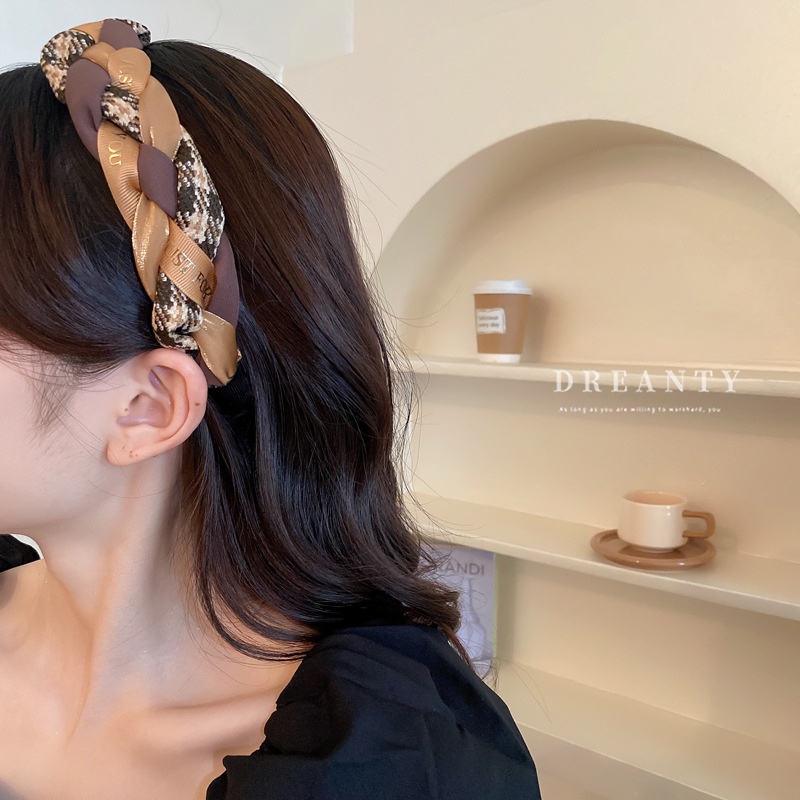 Băng Đô Cài Tóc Vải Dệt Xoắn Hình Đầu Lâu Cá Tính Khí Chất Phong Cách Retro Mới