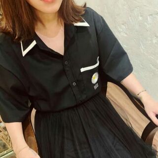 Áo sơ mi trơn cotton thêu trái tim unisex nam nữ couple cặp đôi - trắng đen