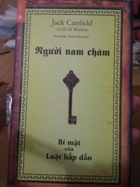 Sách - Người Nam Châm - Bí mật của luật hấp dẫn