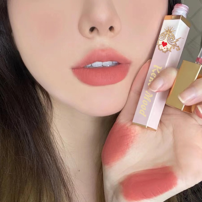 Son Kem Lì Tông Nhung Lì Trang Điểm CEP
