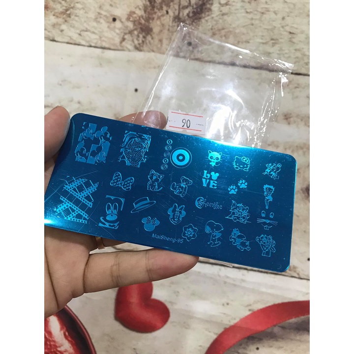 khuôn in không cần vẽ lên móng mã 90
