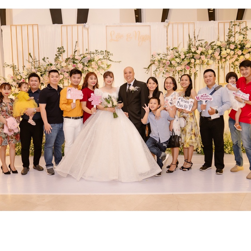 HASHTAG CẦM TAY ĐÁM CƯỚI - KHAI TRƯƠNG - SINH NHẬT - HỌP LỚP - BẢNG TÊN SHOP - IN HÌNH IDOL CHỤP HÌNH PHỤ KIỆN TRANG TRÍ