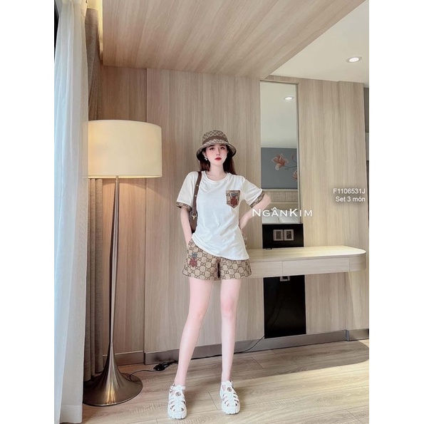 Set 3 món áo thun phối hoạ tiết quần kèm mũ