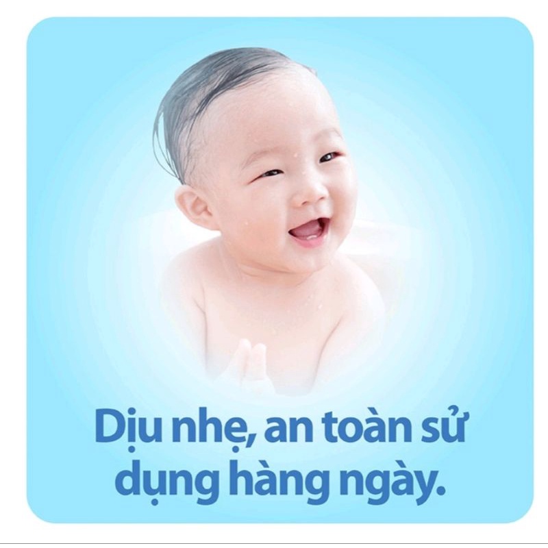 Sữa tắm gội em bé Lactacyd BaBy bình vòi 500ml tặng 1 chai nhí 60ml