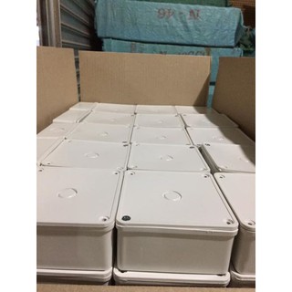 hộp nối kỹ thuật camera