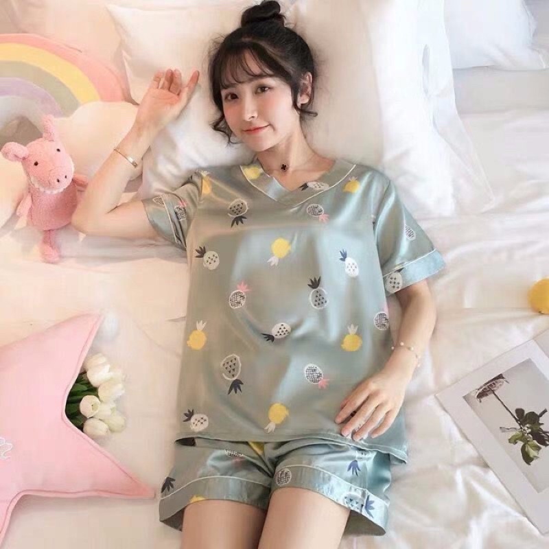 Bộ mặc nhà satan lụa chất liệu cao cấp mềm nhẹ,mặc đi chợ hay ra đường đều được ạ | BigBuy360 - bigbuy360.vn