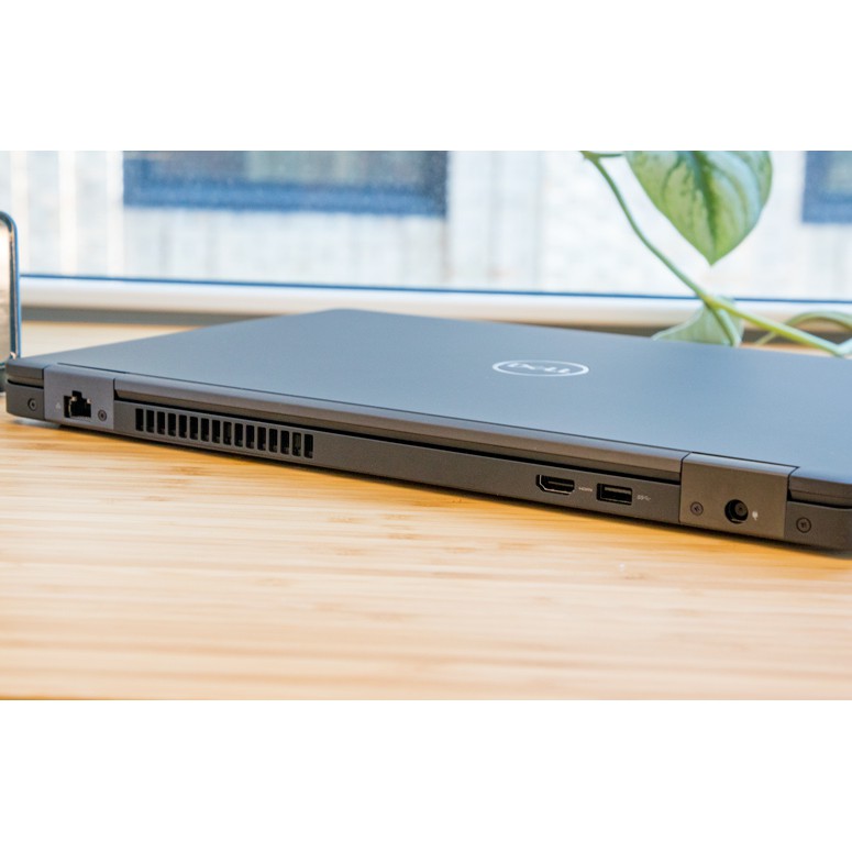 Máy Tính Dell Precision 3530