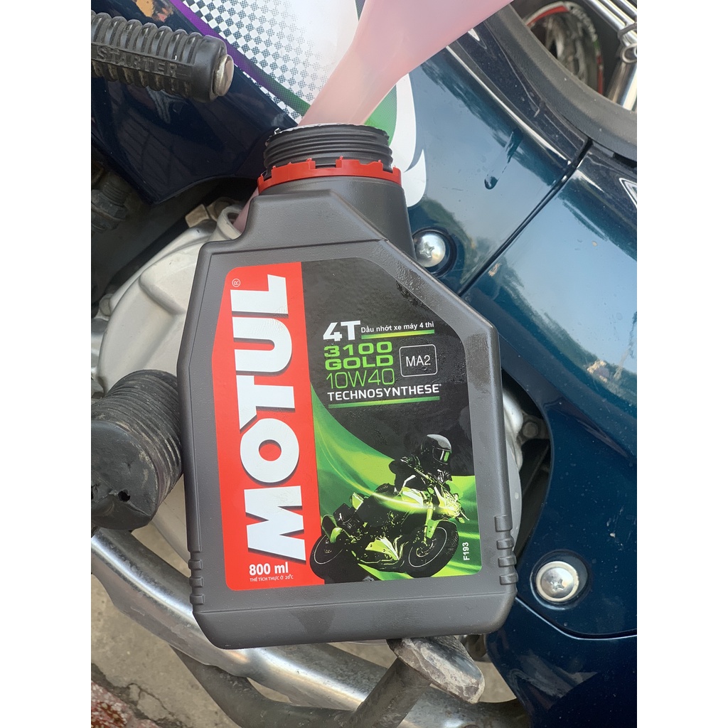 Nhớt Motul 3100 GOLD 10W40 0.8 L+ Dầu nhớt bán tổng hợp+ API SM, JASO MA2+ Độ nhớt: 10W40 4T 800ml