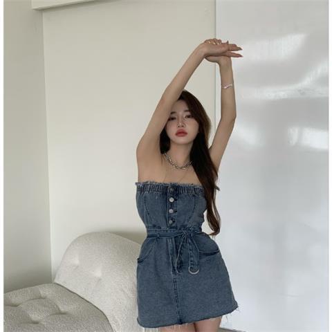 Denim dress women's 2022 new summer dress temperament gentle style Strapless short skirt bandage off shoulder skirt fashion