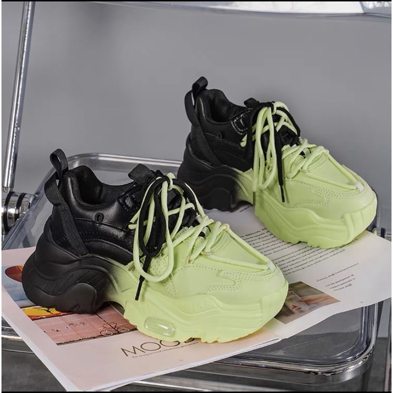 Giày thể thao phối màu siêu hot cá tính