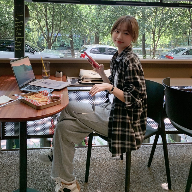 Áo Sơ Mi Tay Dài Dáng Rộng Kẻ Sọc Caro Trắng Đen Kiểu retro Thời Trang Xuân Thu