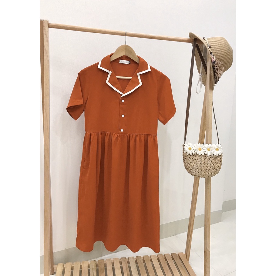 Váy bầu bigsize -Đầm bầu thiết kế GuMe màu cam đất dáng babydoll cổ V bẻ lá chất vải sạn lụa size từ 40-100kg MB220