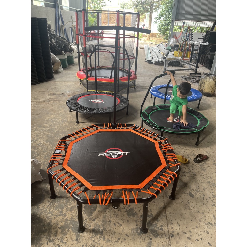 Sàn nhún bạc nhún thảm nhún thể thao Trampoline Reefit có tay vịn chữ T dùng cho phòng Gym RF-51002