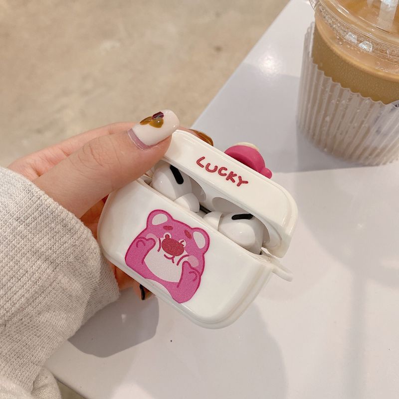 Vỏ bảo vệ hộp sạc tai nghe Airpods 1 2 pro bằng Silicon hoạ tiết Gấu dâu
