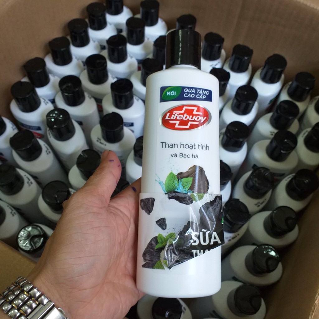 Sữa Tắm Lifebuoy Than Hoạt Tính (200g - hàng khuyến mãi) | BigBuy360 - bigbuy360.vn