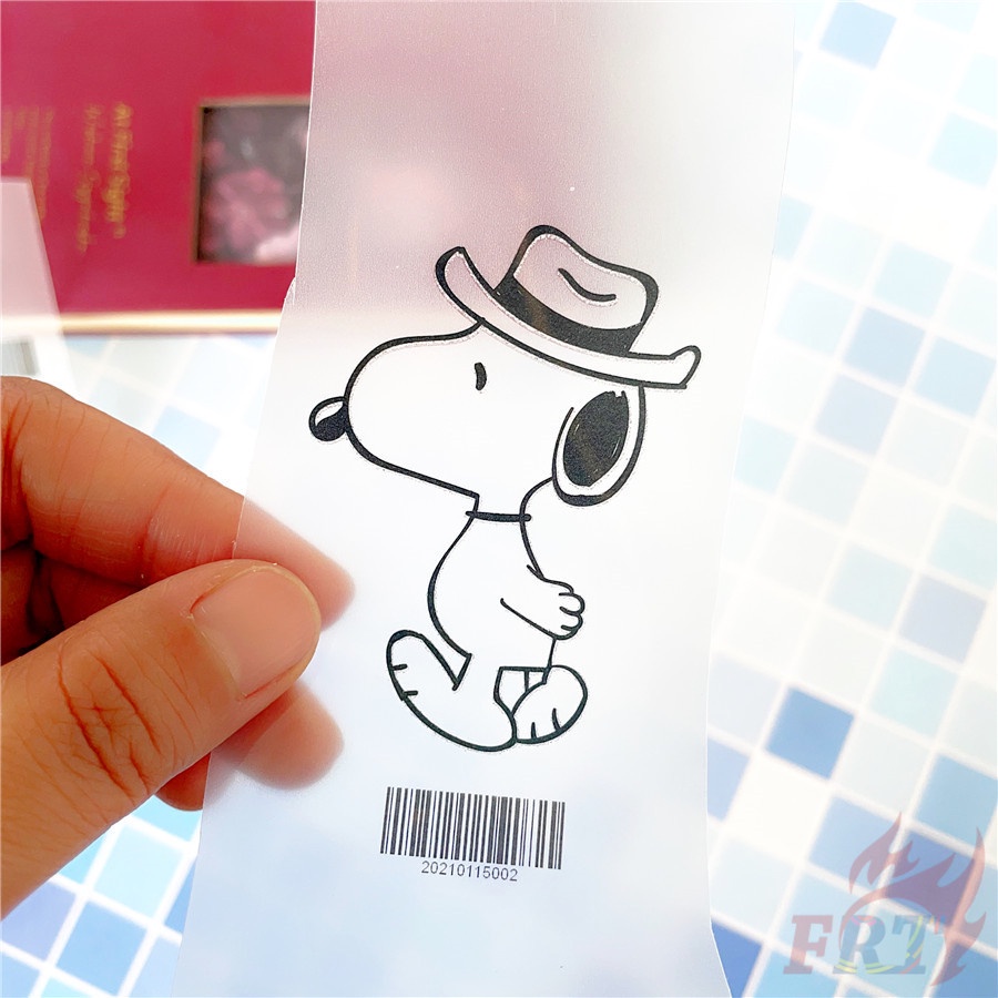 ✪ Sticker Dán Tường Họa Tiết Hoạt Hình Snoopy ✪ 1 Miếng Dán Trang Trí Công Tắc Nhiệt