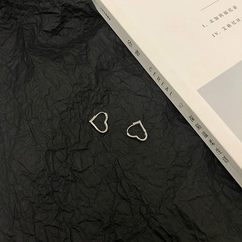 Bông Tai Hình Trái Tim Xinh Xắn Thời Trang Dành Cho Nữ