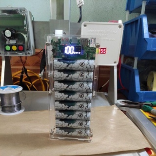Xạc dự phòng 8 pin 20000mah. mạch 3.0 mới nhất.
