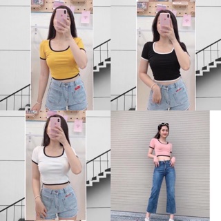 Áo phông croptop cổ U phối viền
