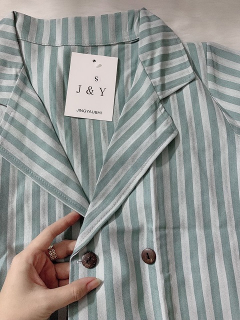 Áo Blazer kẻ sọc xanh mint | BigBuy360 - bigbuy360.vn