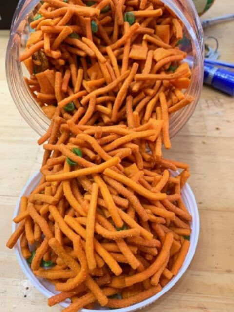 Bim bim snack que đậu hà lan đậm đà,giòn ngon