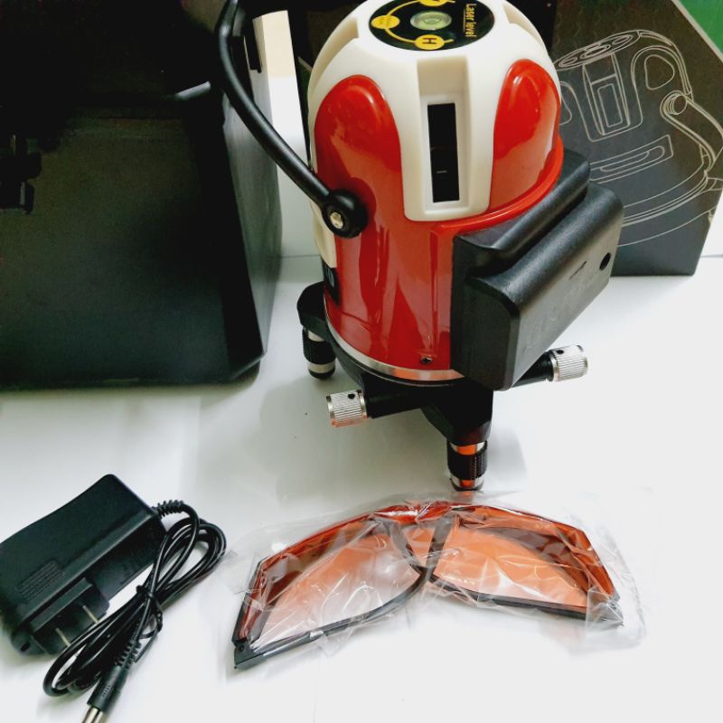Máy bắn cốt 5 tia đỏ Euro pro 💝  máy đánh cân bằng laze siêu sáng thế hệ mới đã kèm pin sạc như hình