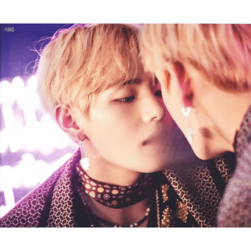 Khuyên tai Taehyung BTS hình quả tim