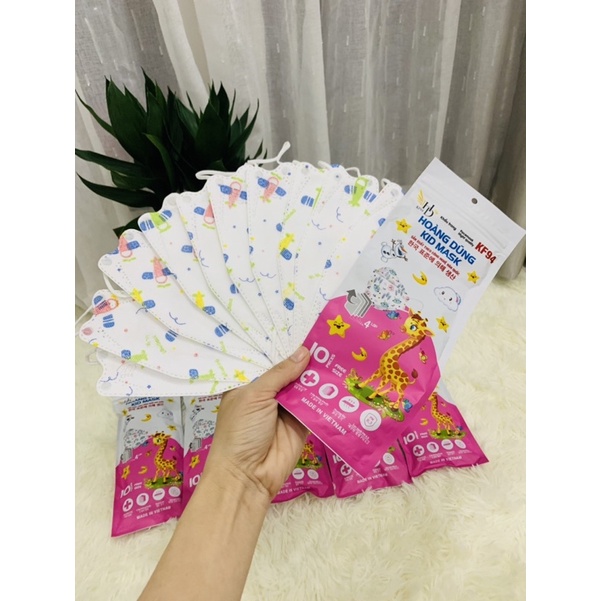 Khẩu trang trẻ em 4 lớp KF94 sản xuất theo công nghệ Hàn Quốc giúp bé kháng khuẩn , chống bụi , an toàn cho bé