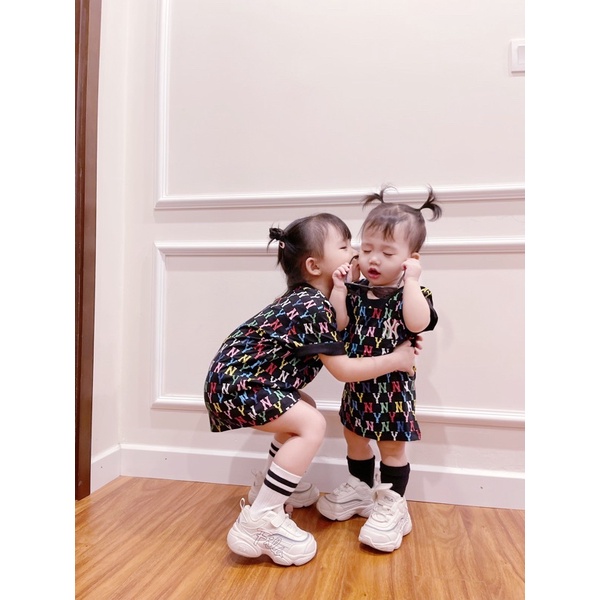 (ảnh thật hàng 1:1)Áo thun kid trắng logo m /lb in nhiều màu hàng siêu đẹp 1:1