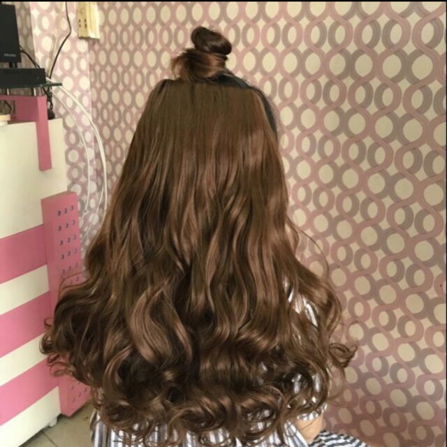 Tóc kẹp xoăn lọn to
