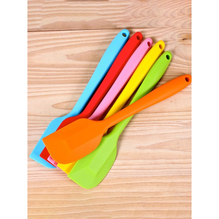Dụng Cụ Làm Bánh Bằng Silicone Tiện Dụng Cho Nhà Bếp