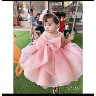 Đầm công chúa nơ hồng )
