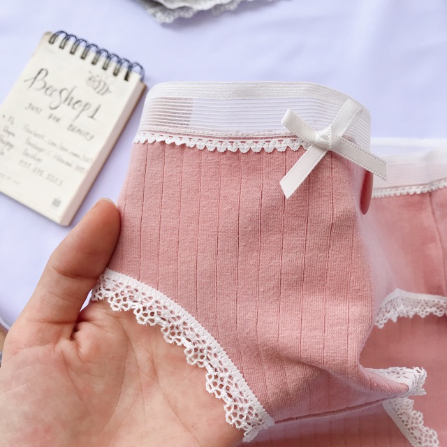 Quần lót nữ cotton viền ren siêu mềm mỏng mát QC45 | BigBuy360 - bigbuy360.vn