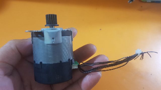 Động cơ không chổi than 12-24V 20W