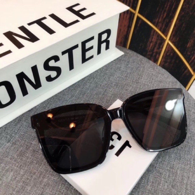 [Mã FARSSTGRE giảm 5K đơn bất kỳ] Kính Thời Trang Mát Nam Nữ GM B198 | BigBuy360 - bigbuy360.vn