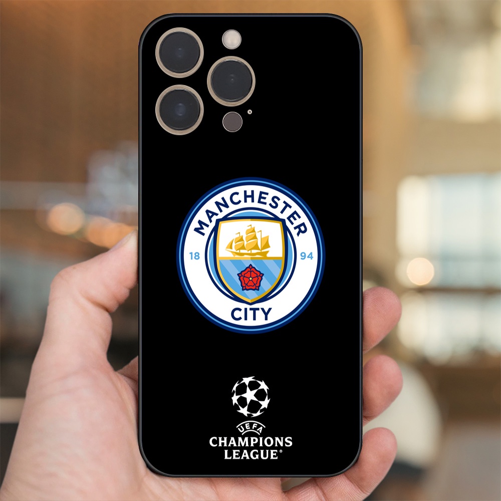 Ốp lưng iPhone 13 Pro dẻo đen cạnh vuông in hình Manchester City MC