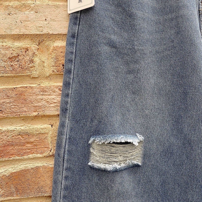 Quần JINO JEANS VÀ ÁO SEXY CROPTOP items cá tính và sành điều ( bán tách lẻ từng sản phẩm )