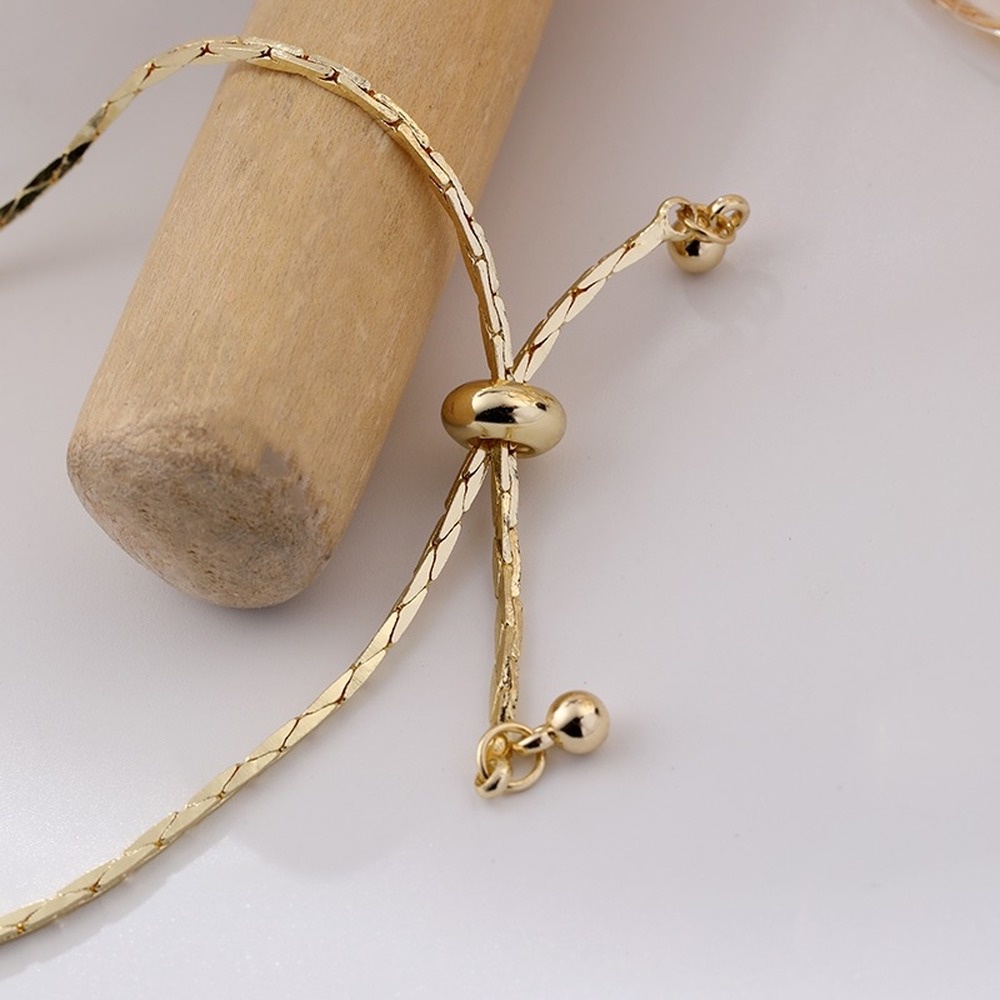 Vòng Tay Dạng Xích Rắn Màu Vàng Thiết Kế Đơn Giản Có Thể Điều Chỉnh Cho Nữ